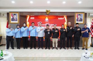 KPU Provinsi Riau dan Kejaksaan Tinggi Riau Perkuat Sinergi melalui Penandatanganan Perjanjian Kerja